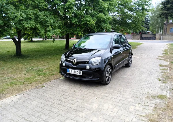 samochody osobowe Renault Twingo cena 24900 przebieg: 96000, rok produkcji 2016 z Luboń